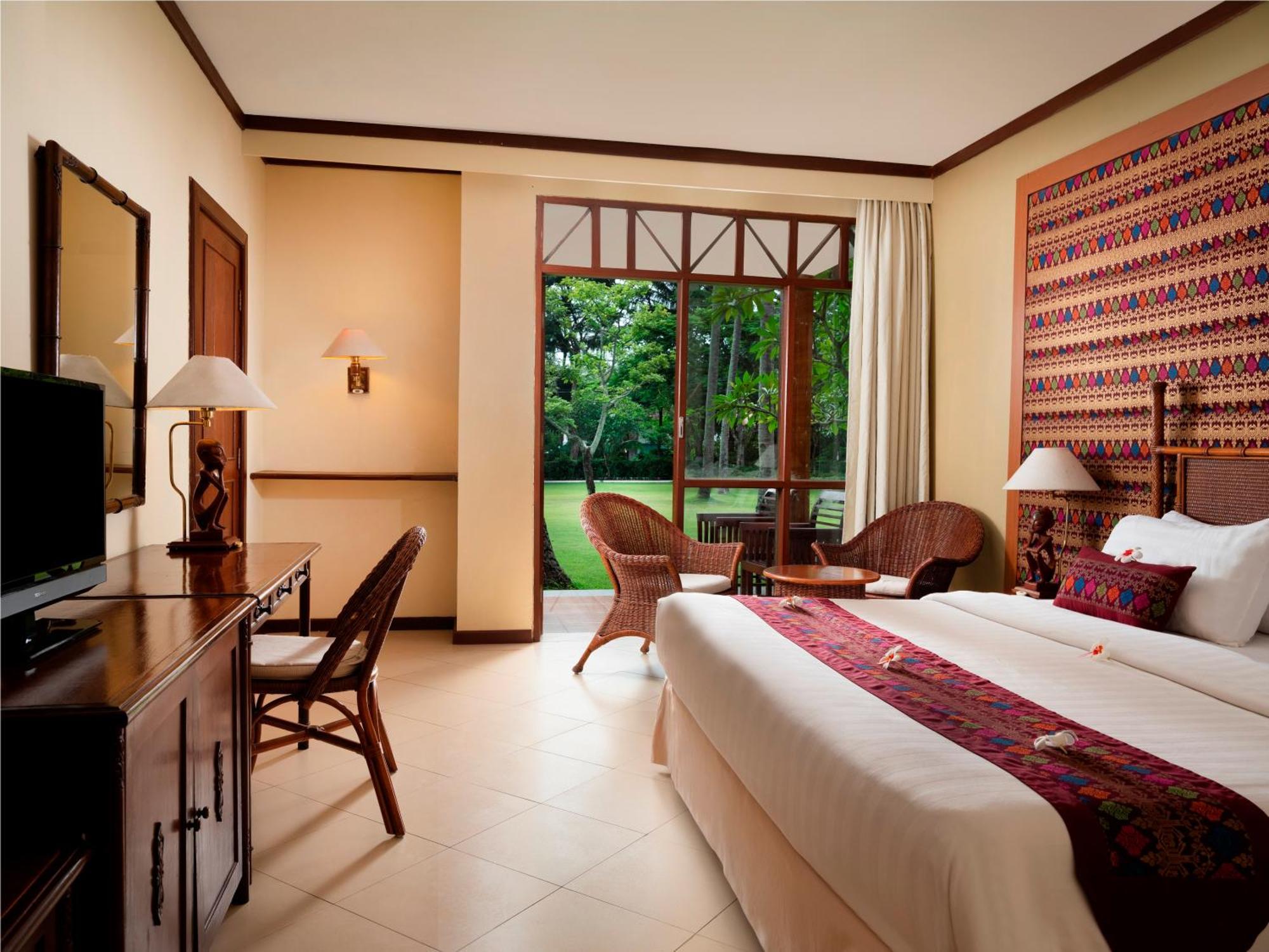 Mangsit Suites By Holiday Resort Lombok Eksteriør billede